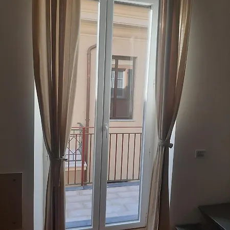 Colombo 別荘 キアーヴァリ